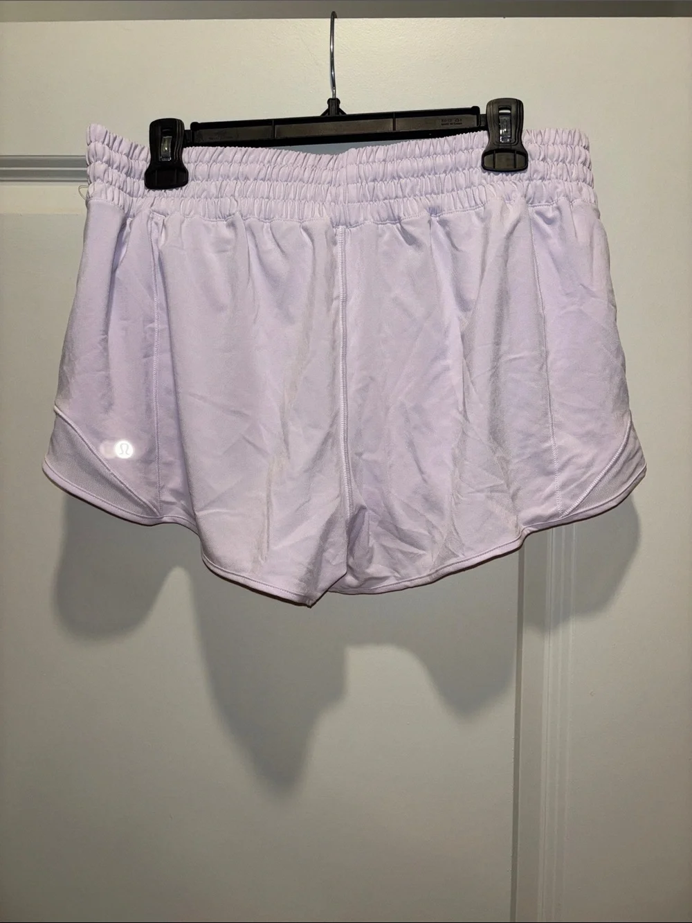 NWT - Size 10 - Hotty Hot HR Short 2.5” - *Lined Lavendar Dew